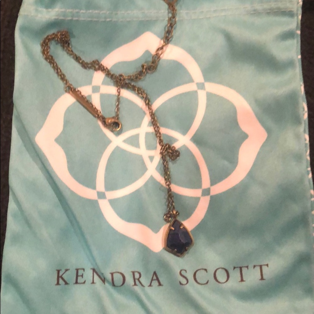 Kendra Scott Necklace